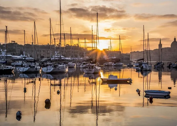 Perfect Location, Cosy 1br